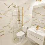 Rose And Gold